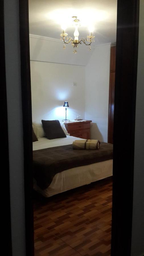 Casa Folks - Bed And Breakfast Puerto Iguazu Luaran gambar